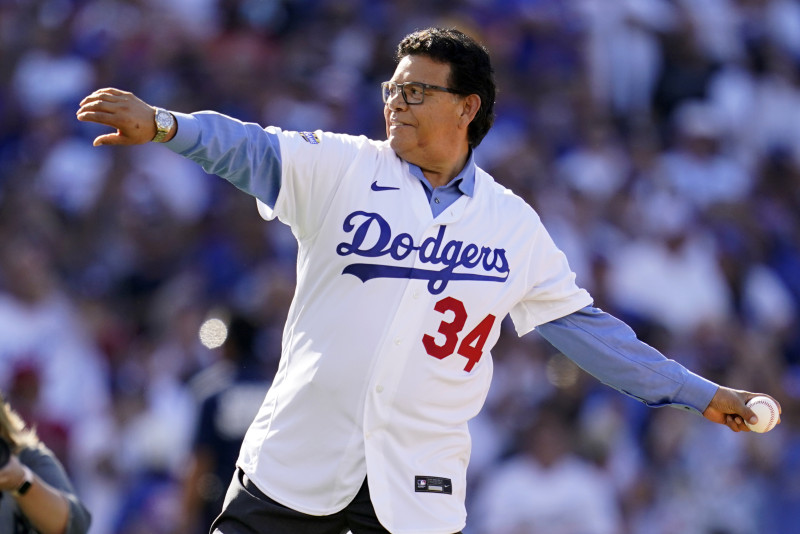 El ex lanzador de los Dodgers de Los Ángeles, Fernando Valenzuela