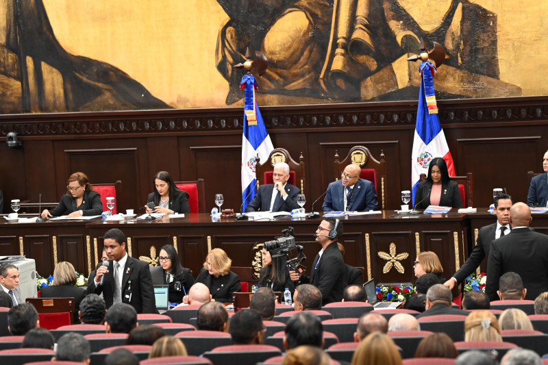 La Asamblea Nacional Revisora inició este sábado el procedimiento de lectura a la nueva modificación constitucional.