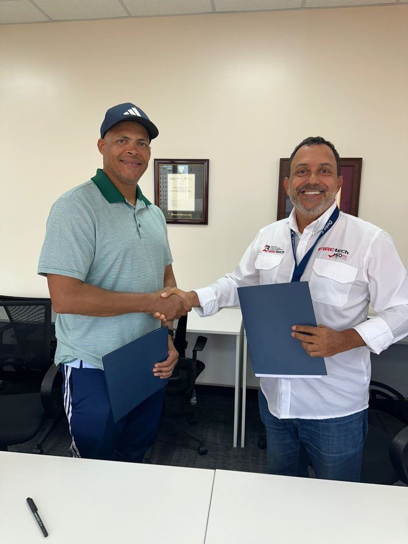 Firetech firma acuerdo con la Academia de Atletismo Félix Sánchez