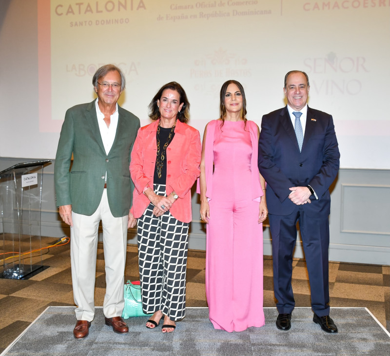 Antonio Pérez-Hernández, Pilar Lladó, Lissi Cabrera y Francisco Pérez Menéndez.