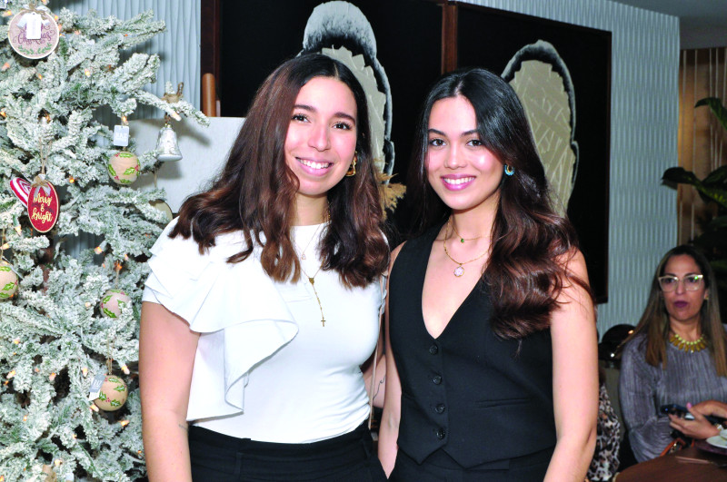 Gabriela Gómez y Rosalina Ramos