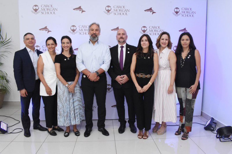 Victor Garcia, Maria Jesus Fernandez, Bingene Armenteros, Denis Simó, Brian Kelly, Laura Freixas, Laura Rivera y Catherine Rodriguez