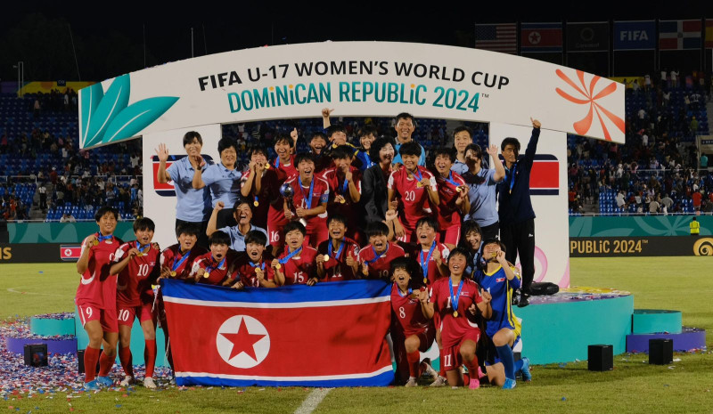 Las norcoreanas celebran luego de ganar el Mundial de Fútbol Femenino Sub-17.