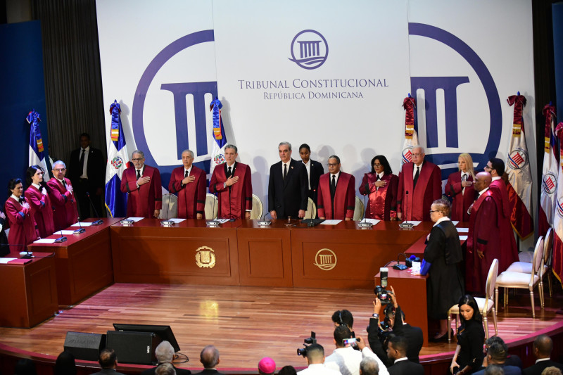 Los jueces del Tribunal Constitucional celebraron una audiencia solemne en conmemoración del 180 aniversario de la firma de la Constitución. Estuvo presente el presidente Luis Abinader.