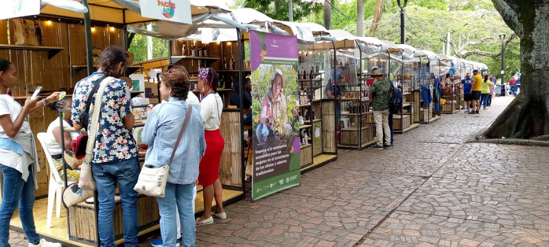 Los parques Bolívar y de La Retrera acogieron parte de los eventos culturales y académicos de la COP16 dirigidos a todo público.