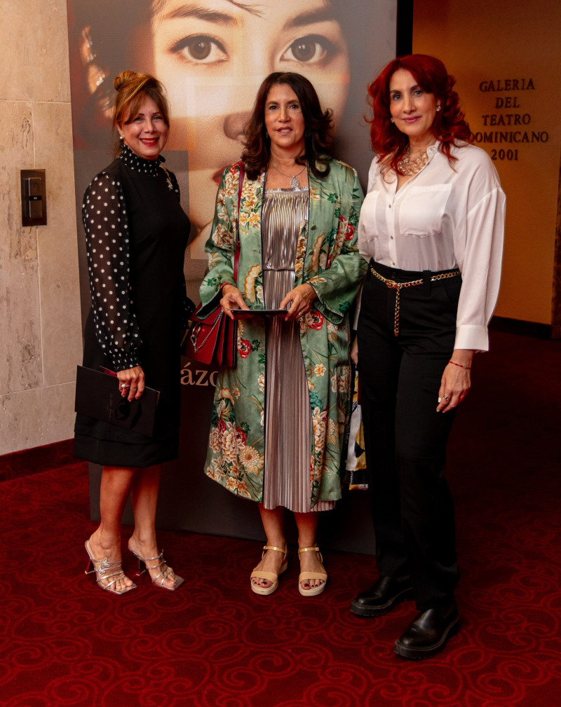 Josefina Pannocchia, Myrna Pichardo y Tita Hasbún