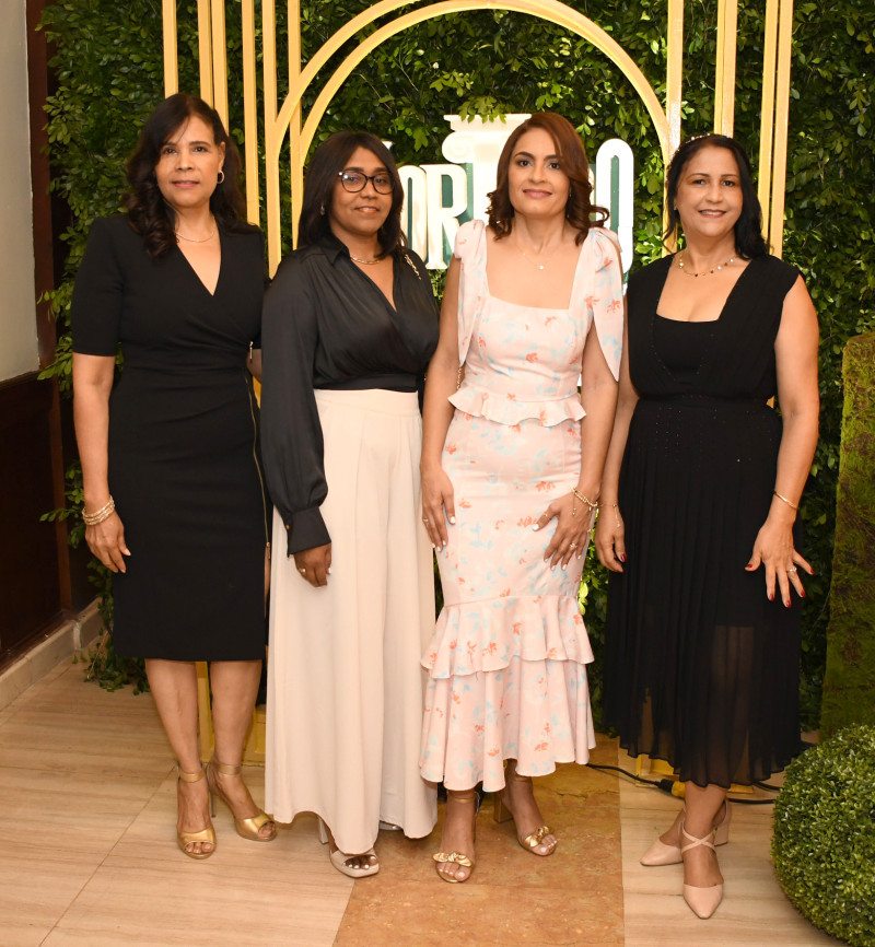 Crisoliris de Jesús, Francisca Álvarez , Letty de la Cruz y Claribel Castillo