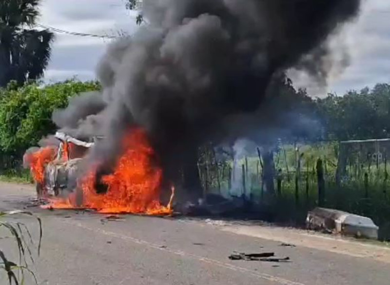 El vehículo se incendió por un "mal trabajo"