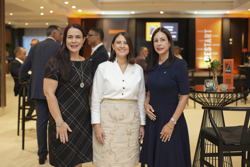 Silvia Pesquera, María Badía y María Povedano