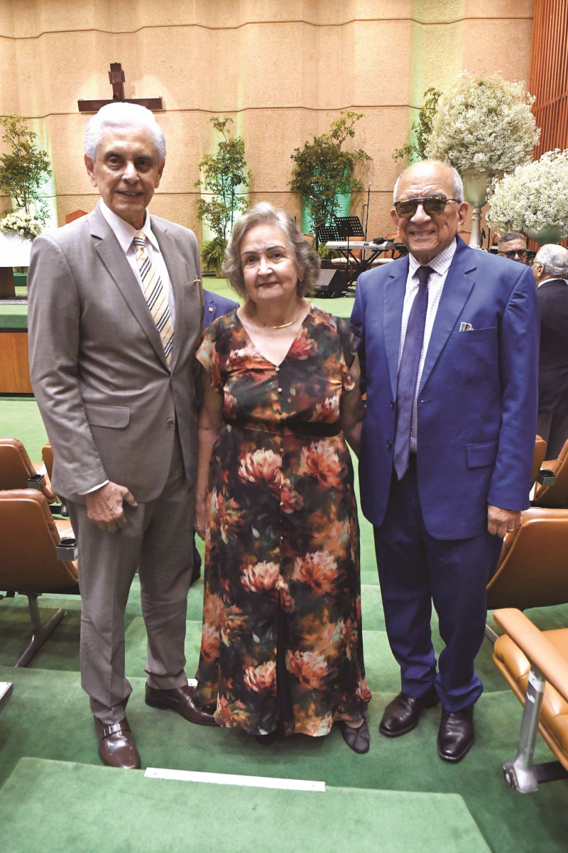 Mariano Mellla, Nieves Mármol de Periche y José Santos Tavárez.