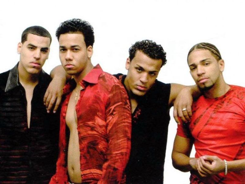 Max, Anthony "Romeo", Lenny y Henry Santos en sus inicios con el grupo Aventura.