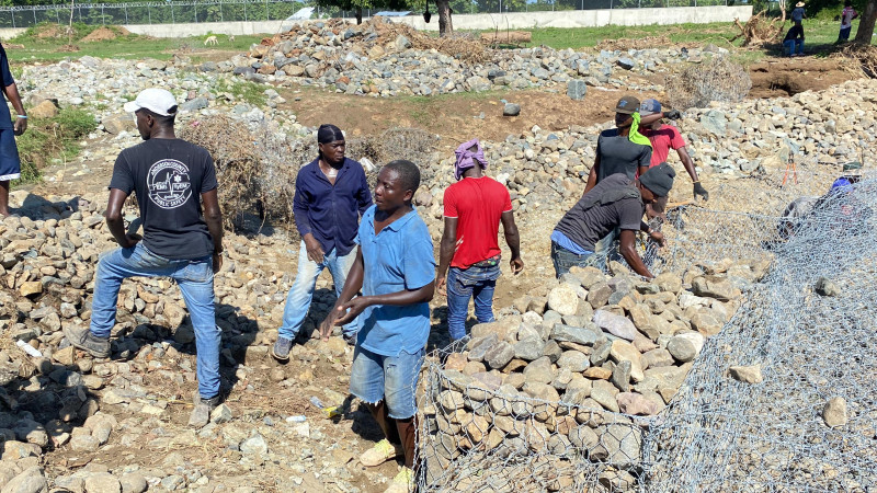 Haitianos en Juana Méndez