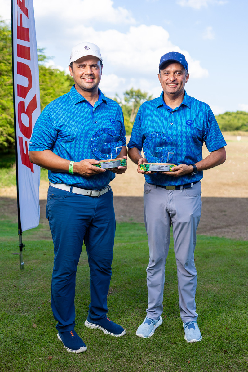 Ganadores 1er lugar: Michael Cuello y Danilo García