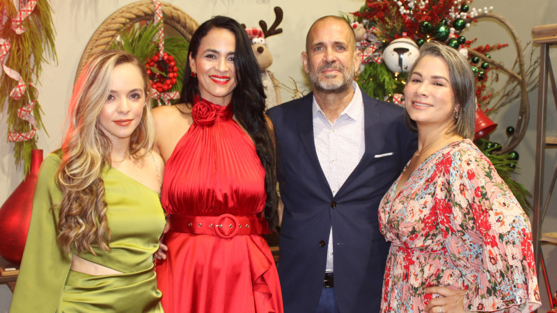 Eloisa Durán, Ana Genao, Ulises Espaillat y Jenny Zaiter.