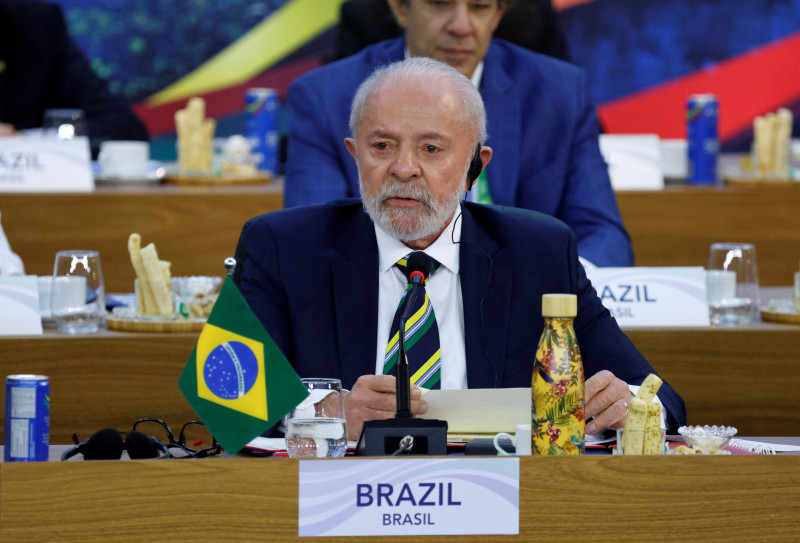 El presidente de Brasil, Lula Da Silva, pronuncia un discurso durante la sesión inaugural de la Cumbre del G20 en Río de Janeiro, Brasil