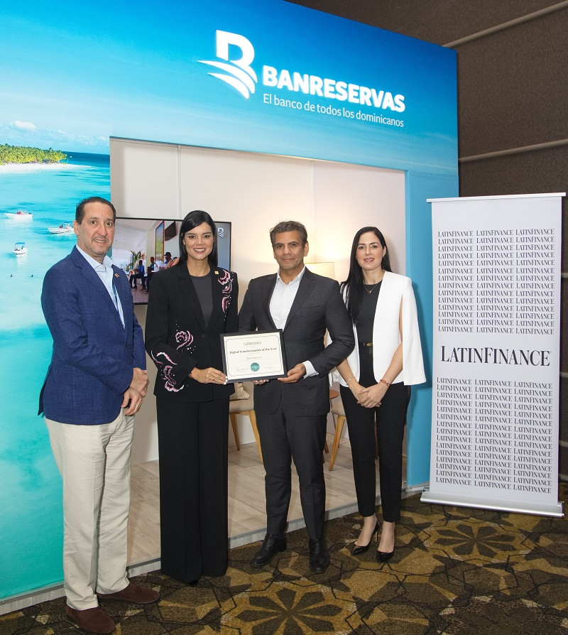 Banreservas recibe reconocimiento como Mejor Banco Transformación Digital América Latina y el Caribe.