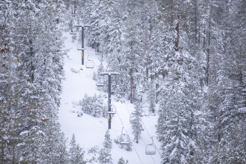 En esta fotografía proporcionada por Mammoth Mountain