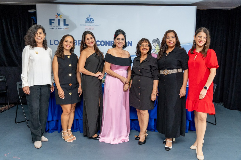 Cuello, Alexandra Germán,Margarita Peña, Ivanne  Cuesta y Alexandra Castrillon Gómez