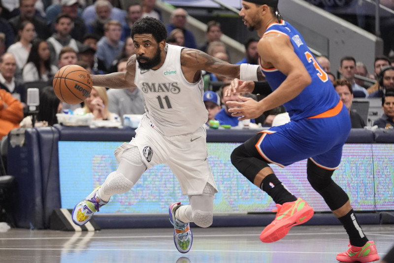 Kyrie Irving, base de los Mavericks de Dallas