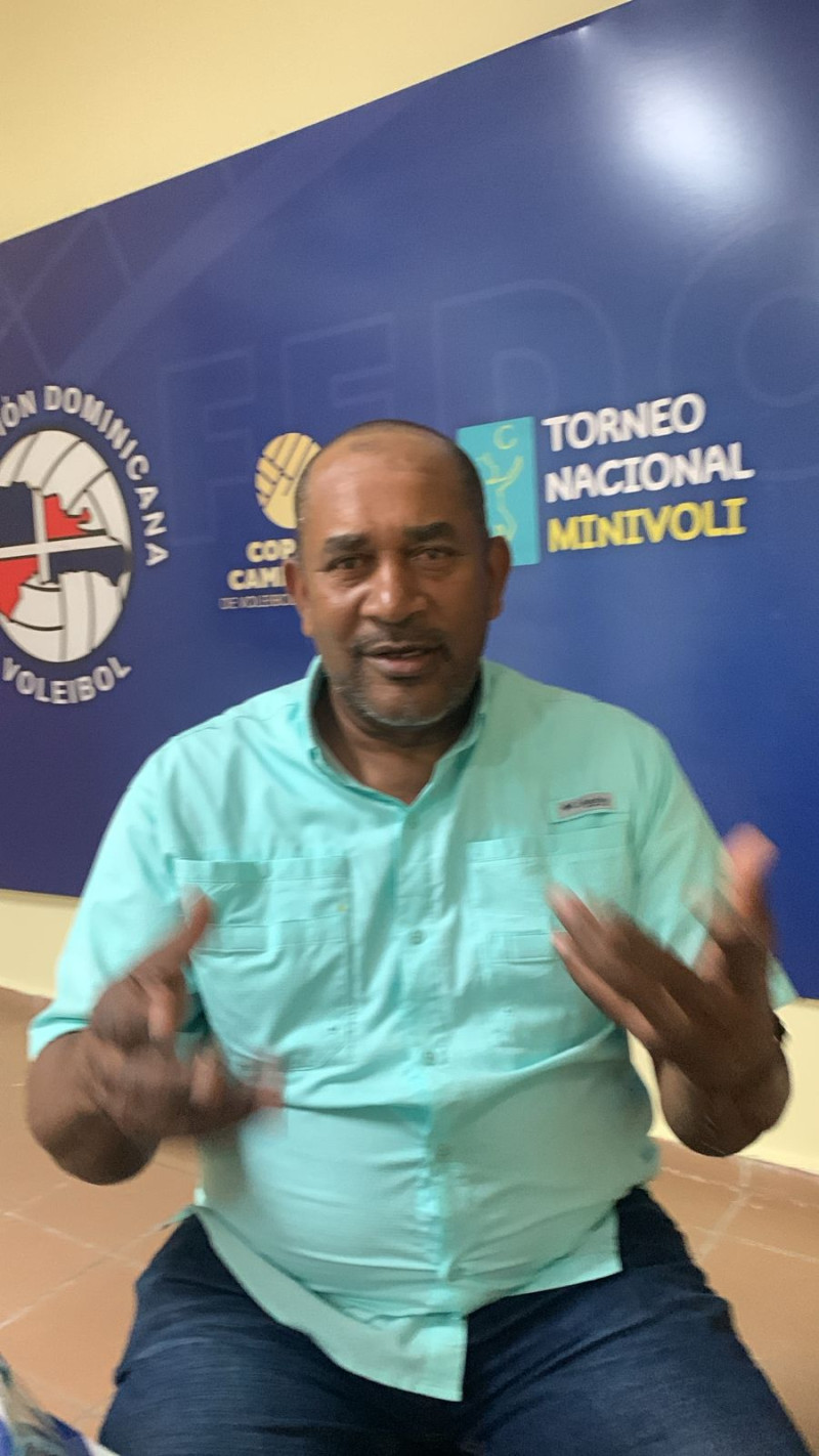 Manuel Pérez, presidente de la Asociación de Voleibol de Elías Piña.