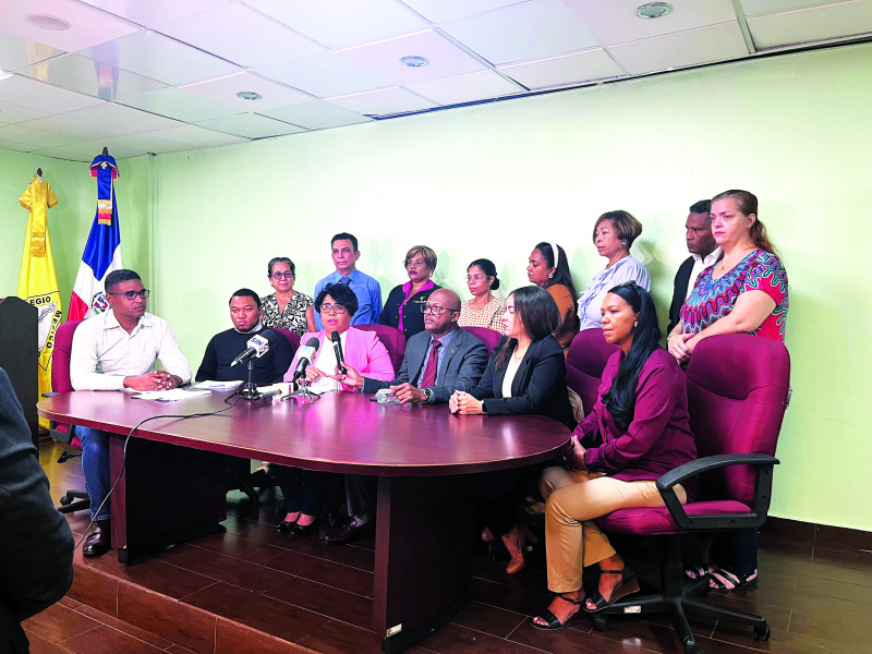 Dirigentes del CMD hablaron en una rueda de prensa.