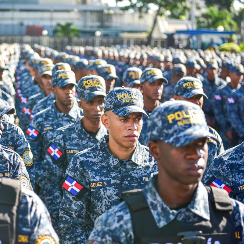 Agentes de la Policía que formarán parte del operativo para diciembre.