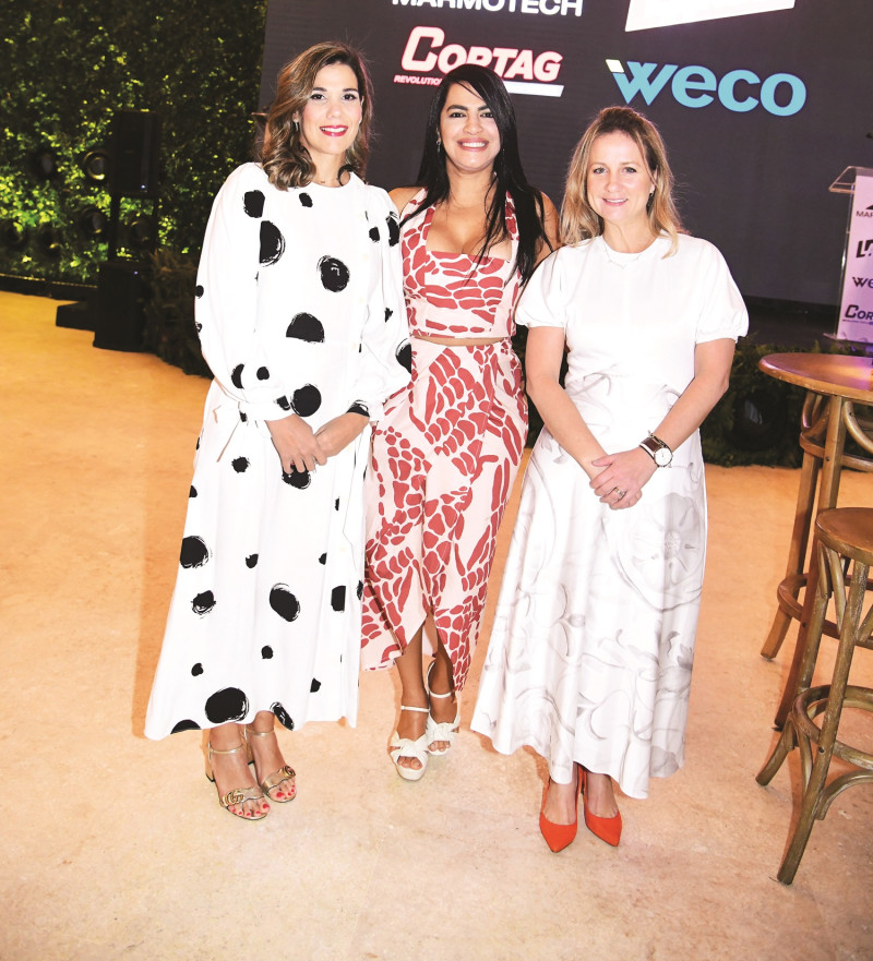 Melina Vargas, Gladys Gutiérrez y Miryam Laval.