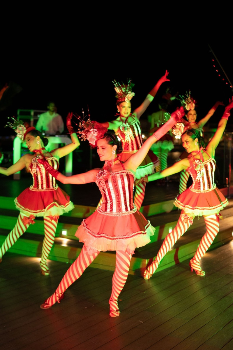 En el evento denominado “Christmas Boat Parade” de la marina Cap Cana, se vivió una noche festiva y de alegría colectiva.