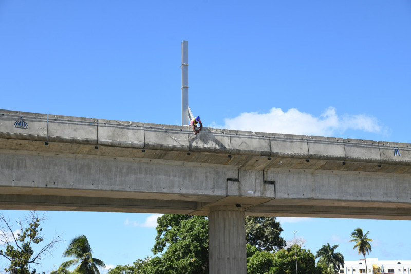 Construcion del metro de los Alcarrizos