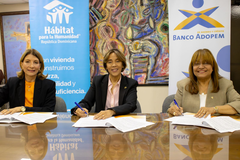 Banco Adopem y Hábitat para la Humanidad RD se unen para facilitar microfinanciamiento para viviendas Monte Cristi