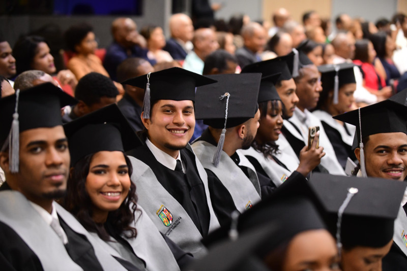 351 graduados de la Universidad Católica de Santo Domingo