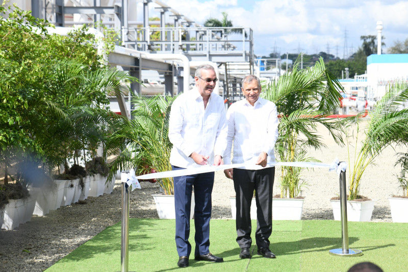 El presidente Luis Abinader en la inauguración de depósito de gas licuado de petróleo