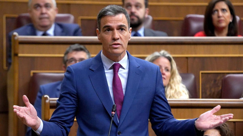 El Gobierno de Pedro Sánchez, al frente de España cuando Franco fue exhumado en 2019, aprobó luego, en 2022, una ley llamada de “memoria democrática”.