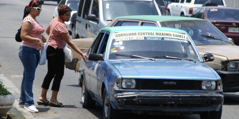 La mayoría de vehículos chatarra pertenecen al transporte público.