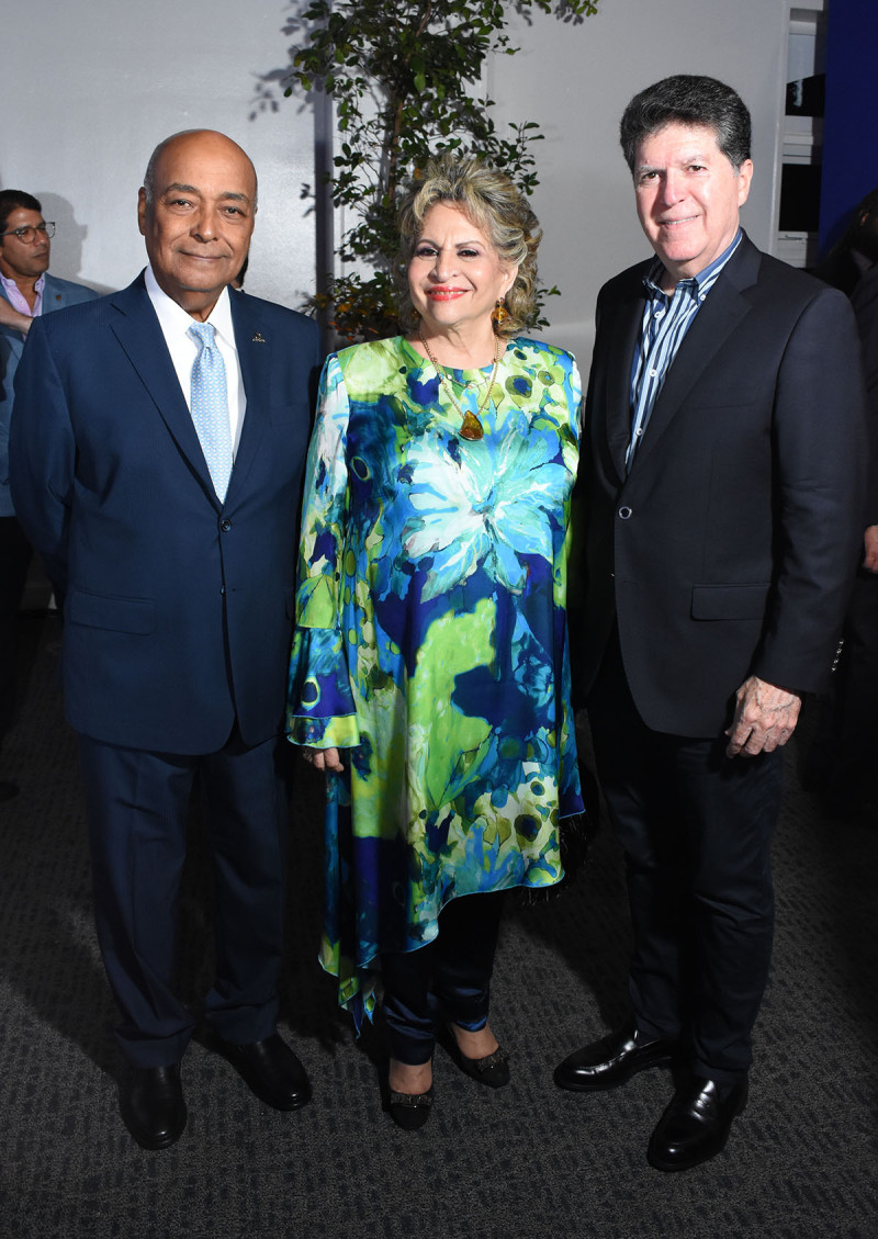 Sixto Silverio, Alexandra Izquierdo y Luis Ros.