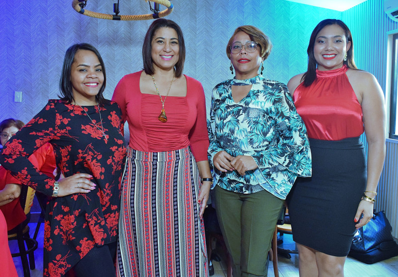 Blanca González, Yenny Polanco Lovera, Santa de la Cruz y Amelia Reyes.