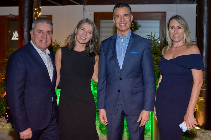 Andrés Fernández, Thea Van Der Werf , Andrés Pichardo y Ana García.