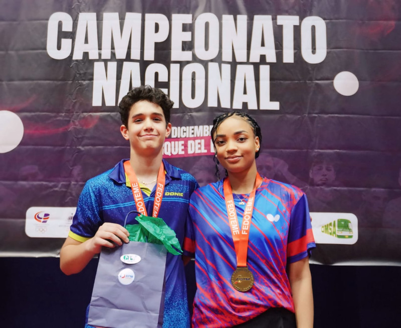 Rafael Cabrera y Esmerlyn Castro, campeones nacionales en individual.