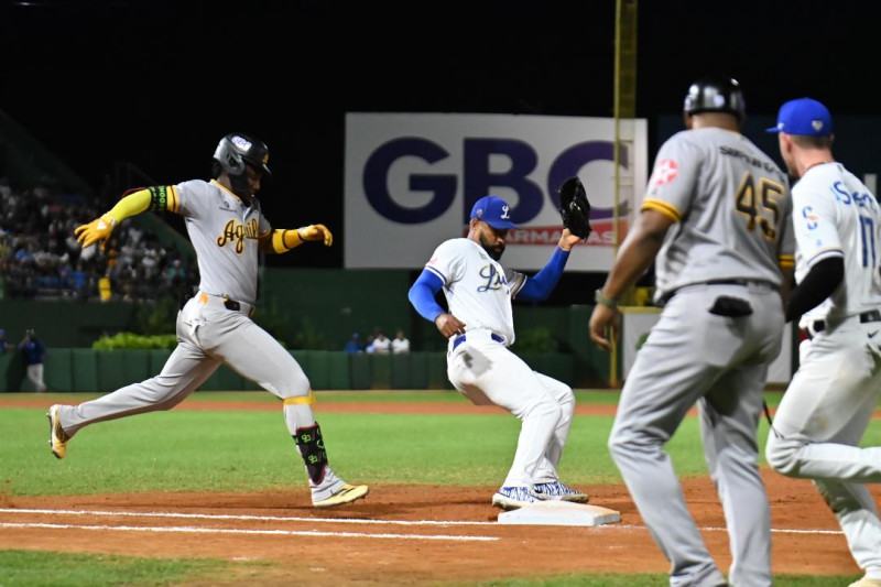 Tigres del Licey y Águilas Cibaeñas