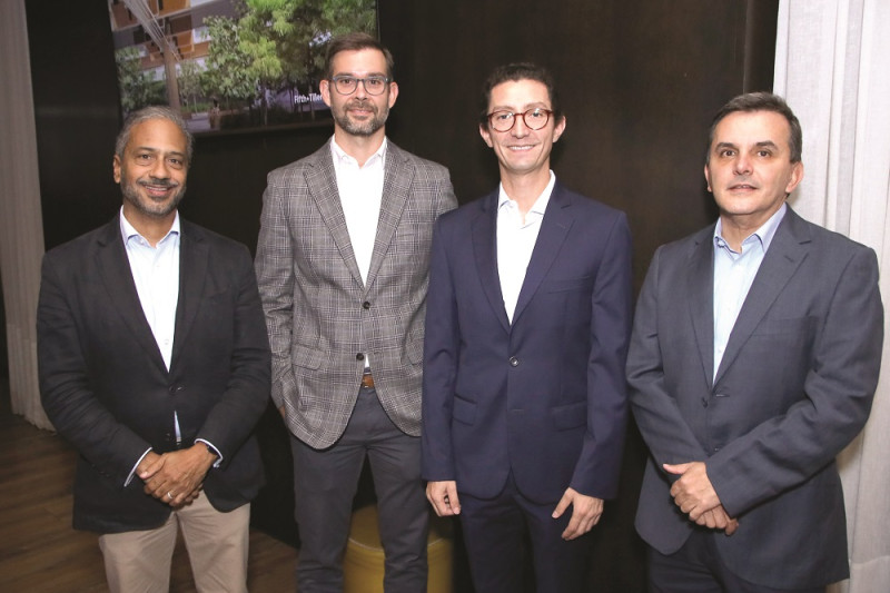 Zanony Severino, André Sanlley, Santiago Sicard y Luis Arturo Hernández.