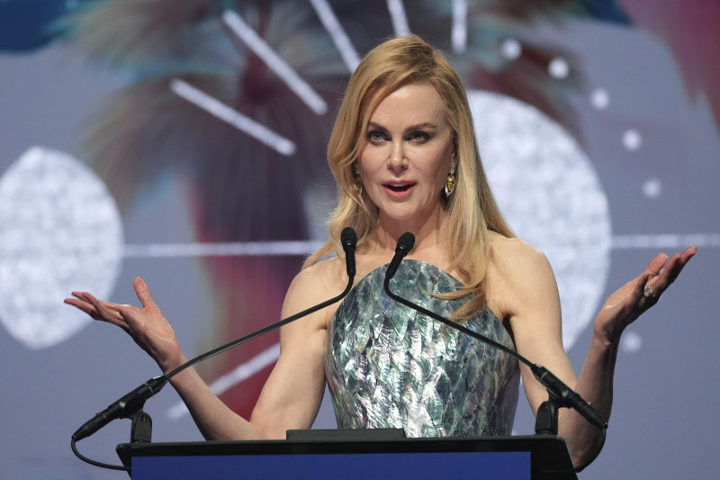 Nicole Kidman recibe el premio a la estrella internacional por "Babygirl"