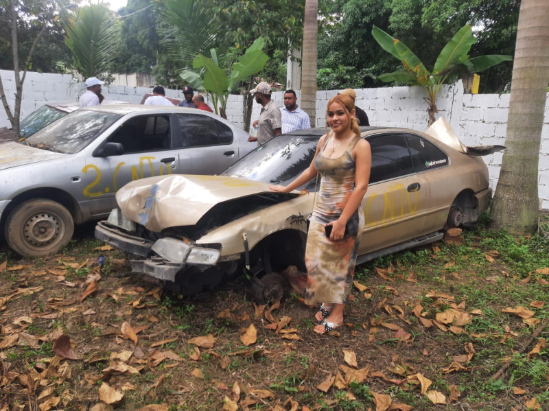 Vehículos chatarra del Gran Santo Domingo.