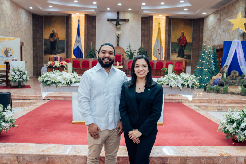 Amaury Féliz y Jennifer Rubio.