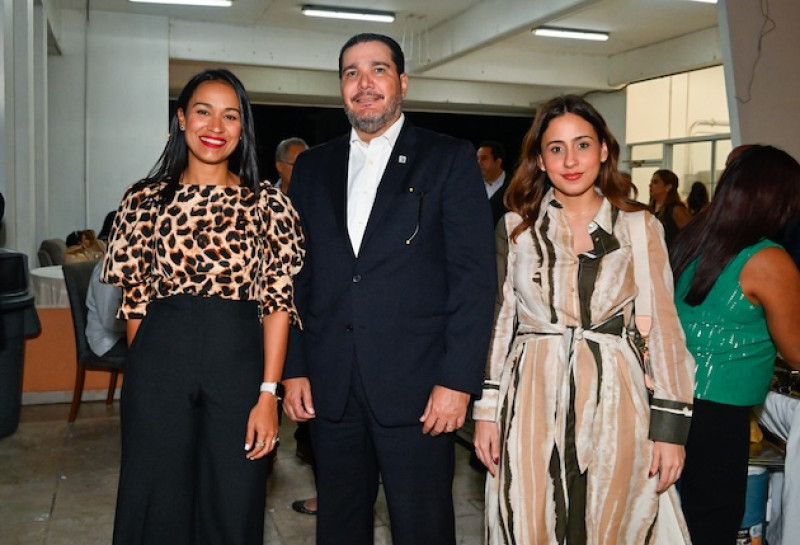 Sally Hernández, Leo Morales Troncoso y Karla De La Cruz