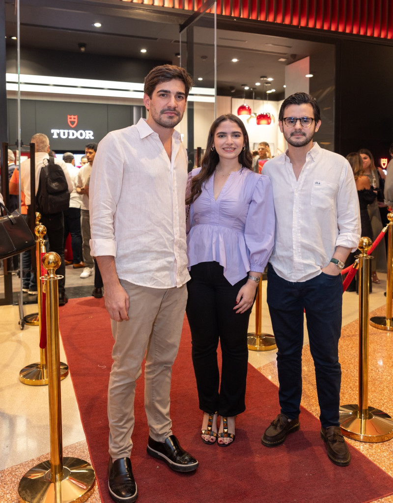 Leo Perdomo, Mónica López y Christian López