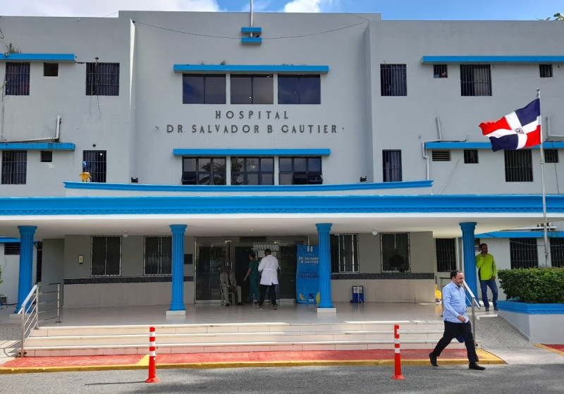 El hospital amplía áreas de mayor demanda.