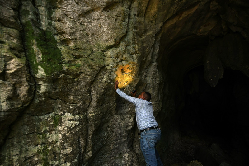 En las Cuevas de El Pomier se han registrado unas 6,000 pictografías y más de 500 petroglifos. La reserva es considerada "capital cultural prehistórica de las Antillas".