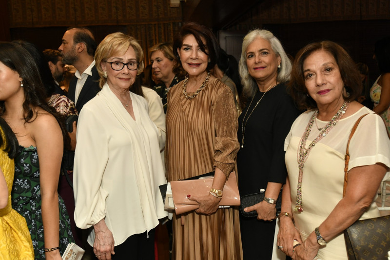 Iris Mella, Marianela Arredondo, Celia Meléndez y Marcia Guerrero.