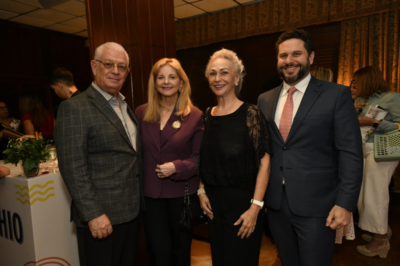 José Rafael Espaillat, Leonor Gautier, Mayra Hazim y Omar González.