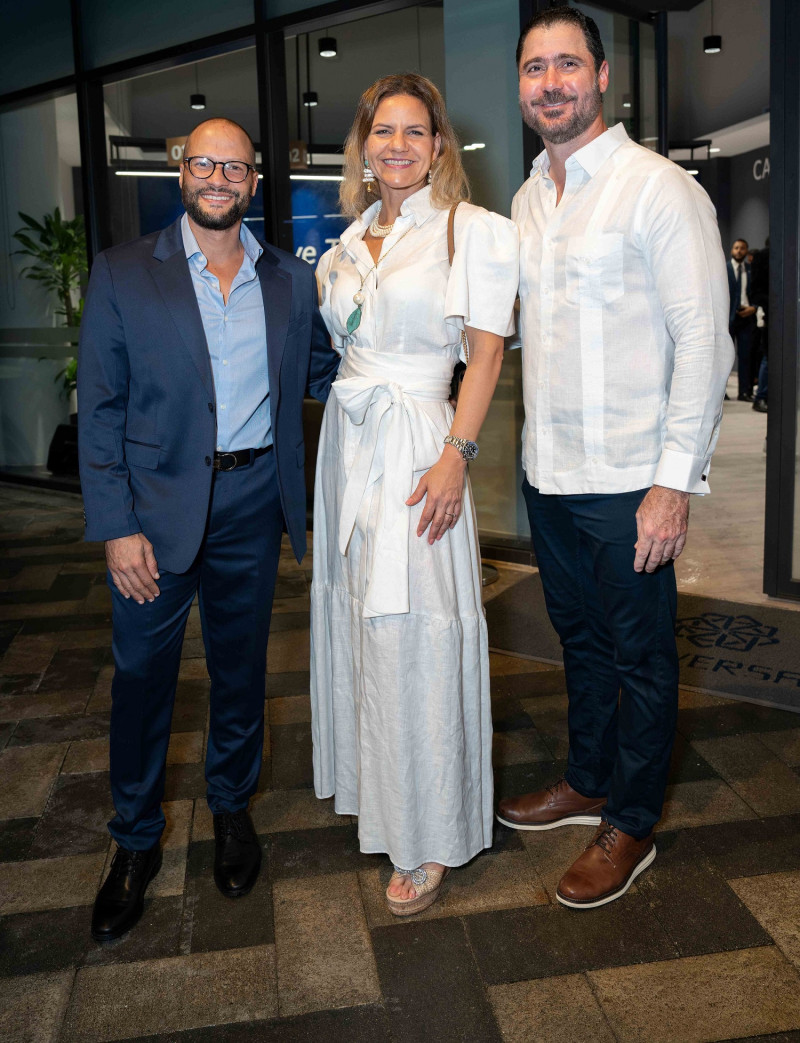 Caonabo Almonte, Karla Brugal y Augusto Fernández.